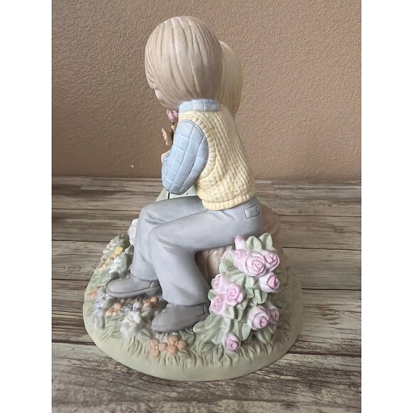 Precious Moments 2002 “My Heart Belongs To You” Ltd Ed Figurine #110268 - No Box - Picture 3 of 14